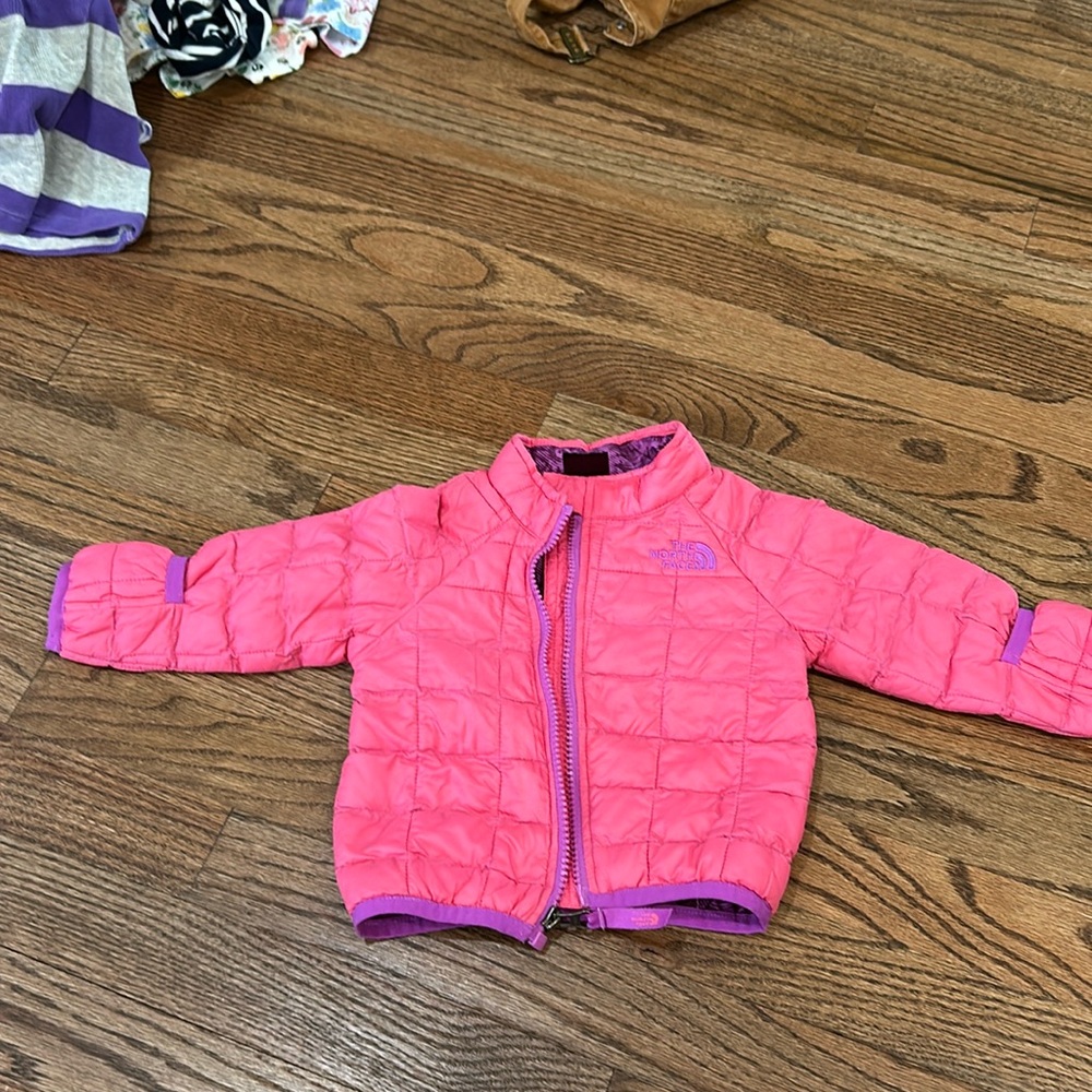 Good condition… very light weight, but warm